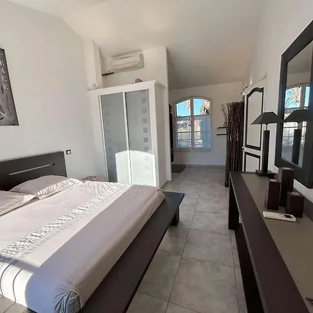Maison De Charme, Piscine Et Clim - 10 Pers. - Fr-1-868-37 그리모